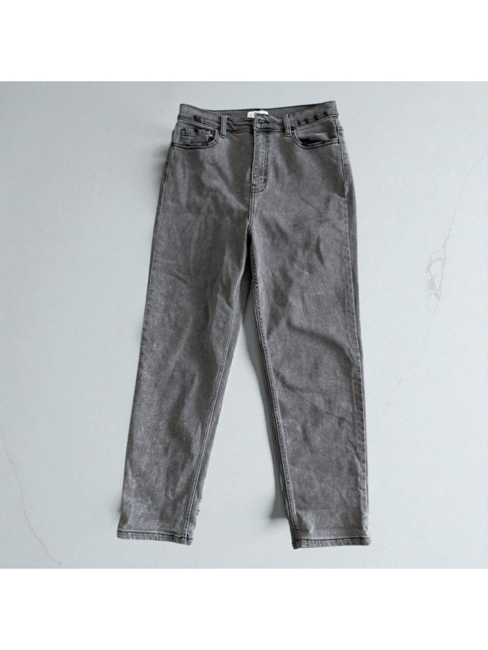 CELLO Gray Midrise Straight Leg Jeans Size 11